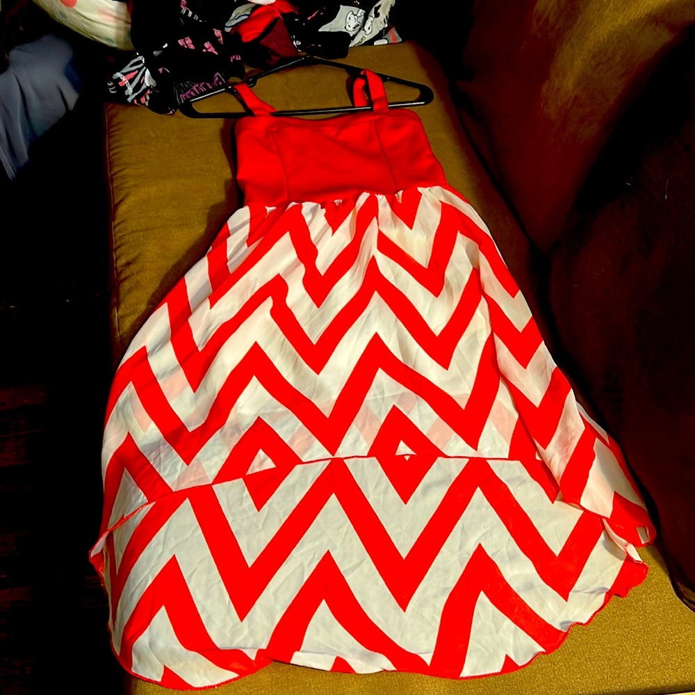 Reposting this item it’s a beautiful dress but not big enough for me lol